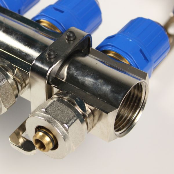 Колектор Gross 8504 1" - 3/4" на 9 виходів в зборі для теплої підлоги